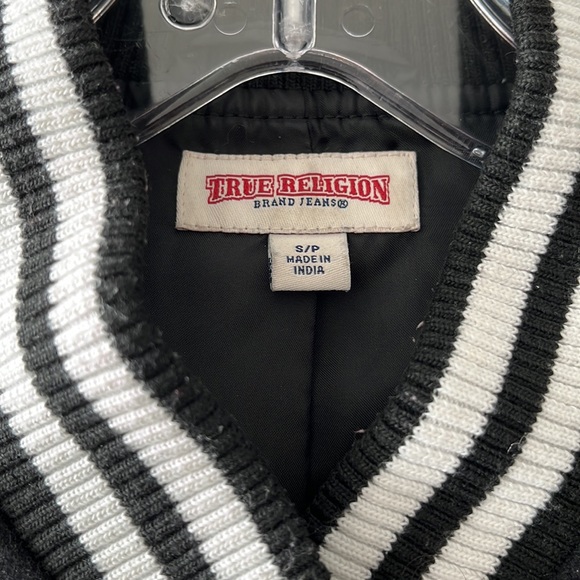 ๐๐๐HOST PICK ๐๐๐ GUC True Religion jacket - Picture 3 of 11